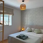 La Siesta *