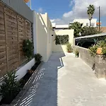 La Siesta *