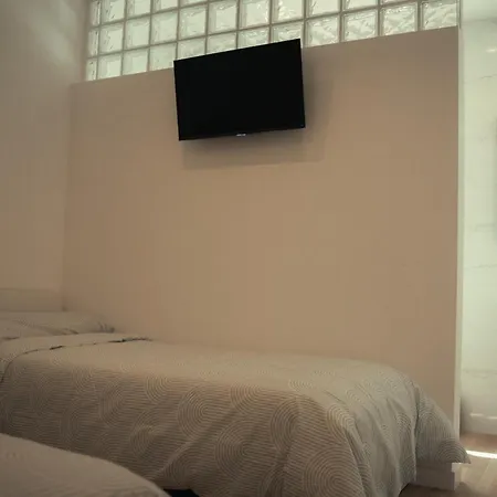 La Siesta * 阿尔马拉达