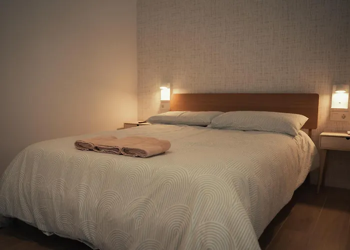 La Siesta 阿尔马拉达